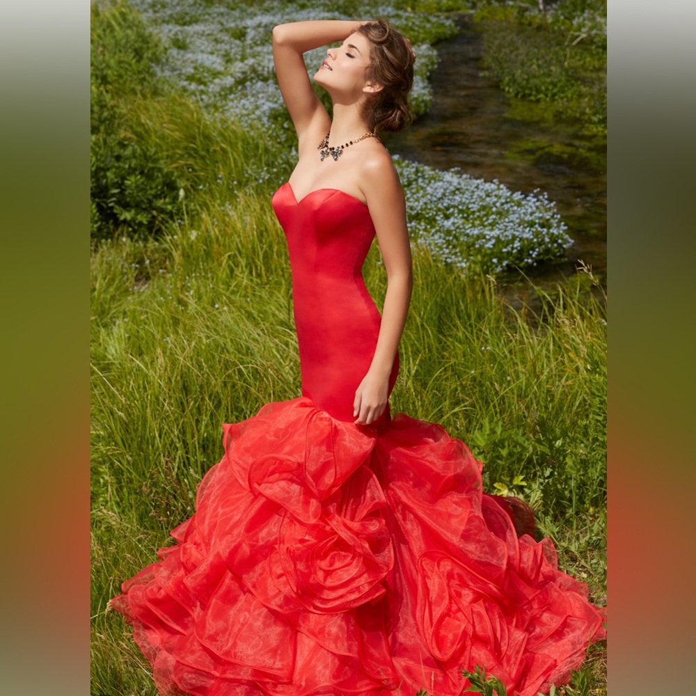 Mori Lee strapless red prom dress